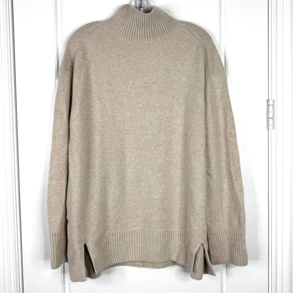 VINCE 100% Cashmere Soft Turtleneck Sweater NEW Size L Oatmeal